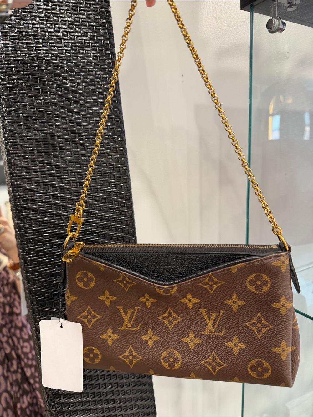 Louis Vuitton Palas Mini in Monogram with black Leather Chain & Shoulder Strap